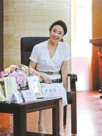 严歌苓 李少红讲述“妈阁”背后的故事